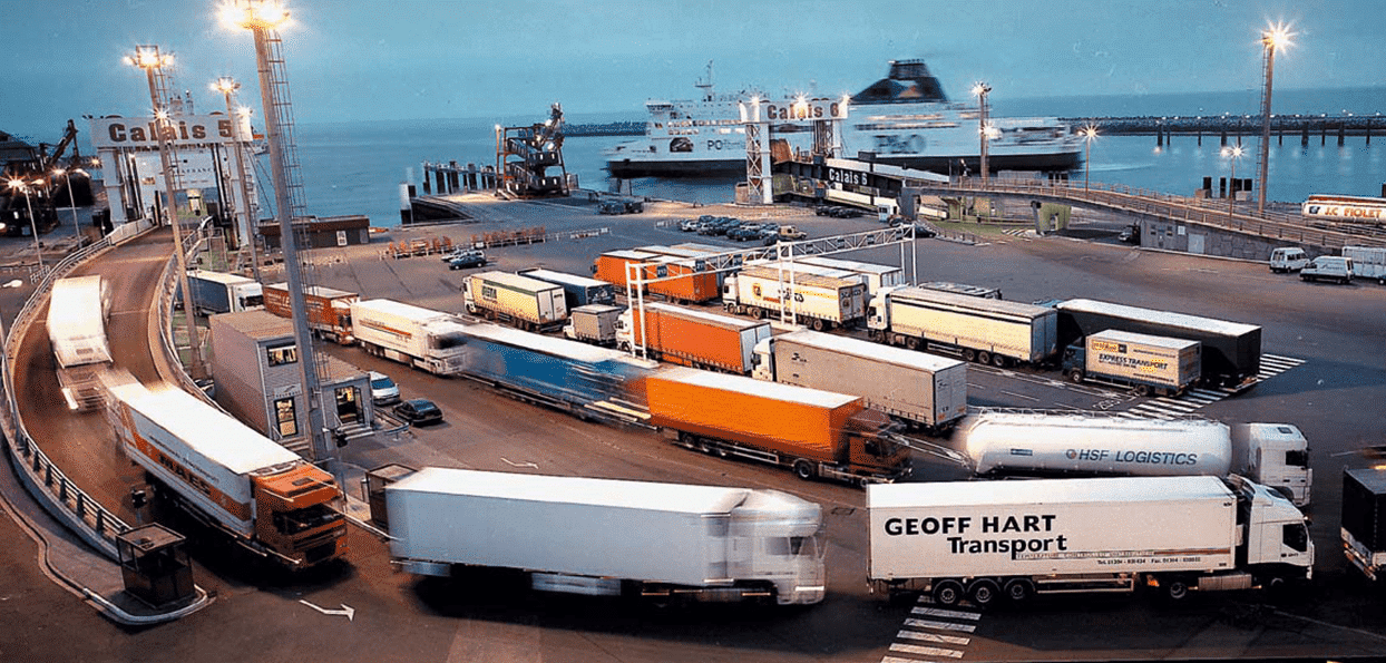 Daily maritime link between Calais and Tilbury