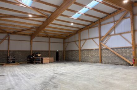 570 m² commercial space in the Terrasses de Coquelles Industrial Park